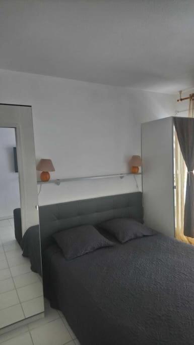 En Bord De - Cote D'azur Apartment *